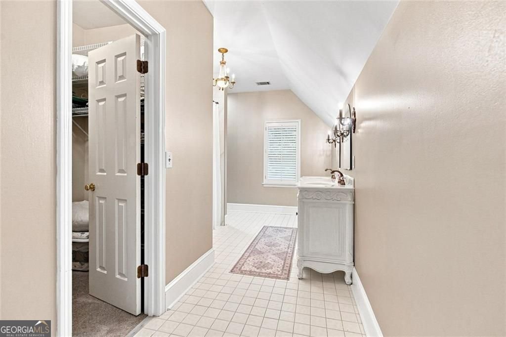 7560 Bridgegate Court Sandy Springs - Photo 48