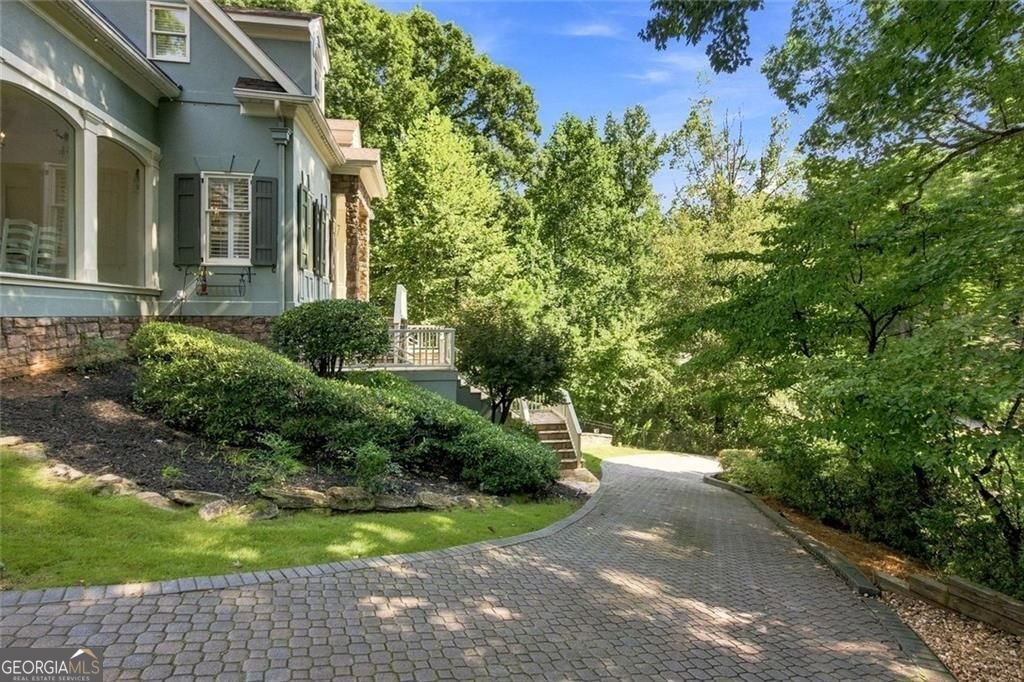 7560 Bridgegate Court Sandy Springs - Photo 6