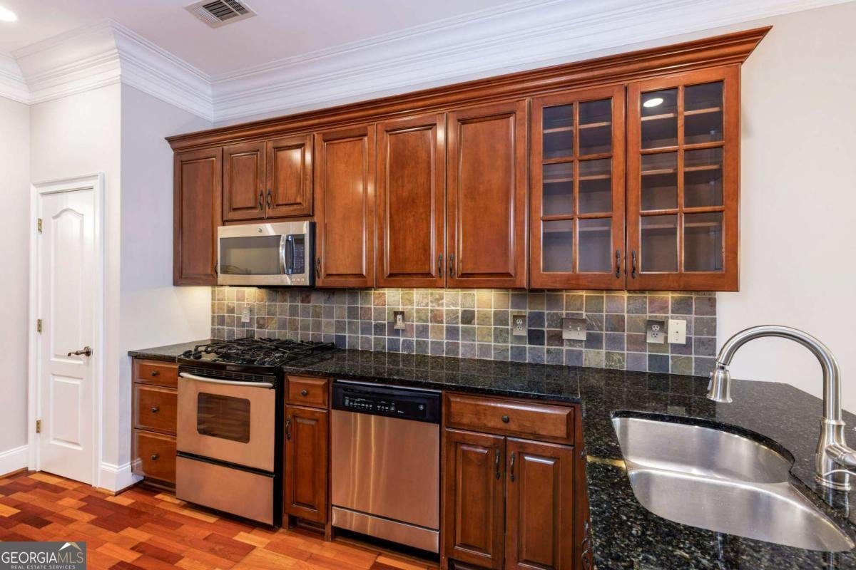 8720 Parker Place Roswell - Photo 12