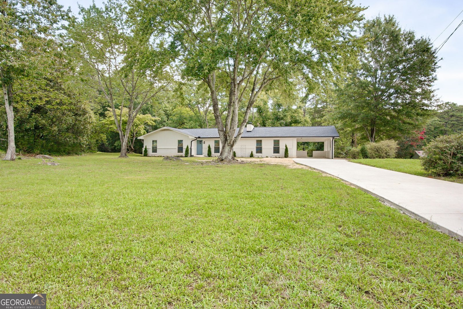 546 Fieldwood Drive Adairsville - main photo