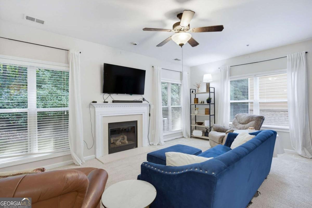 1091 Brownstone Drive Marietta - Photo 8