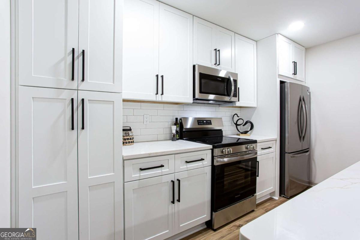1460 Loch Lomond Trail Atlanta - Photo 14