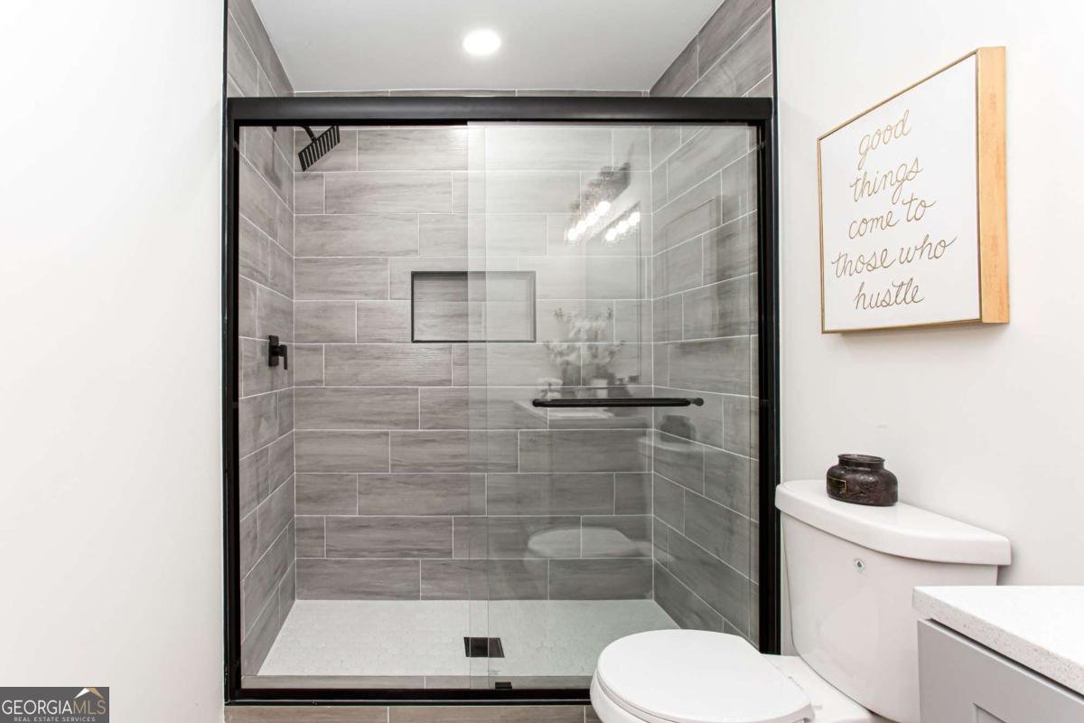 1460 Loch Lomond Trail Atlanta - Photo 25