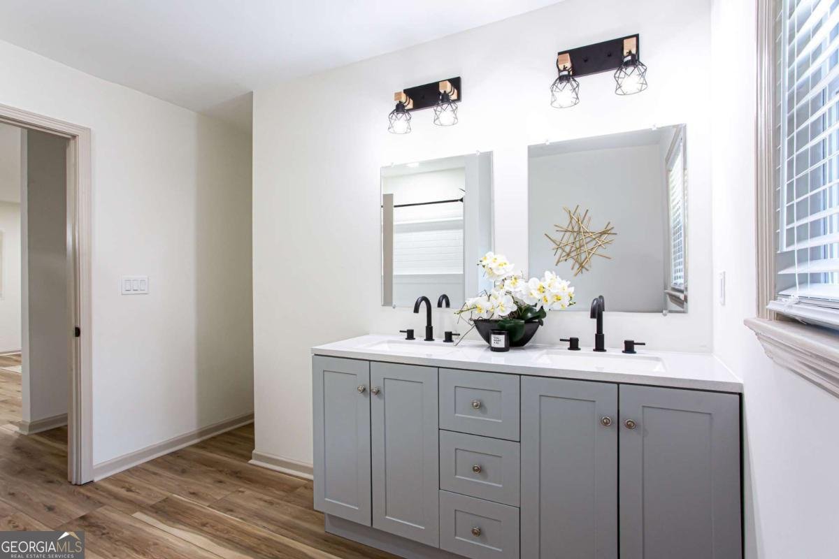 1460 Loch Lomond Trail Atlanta - Photo 32
