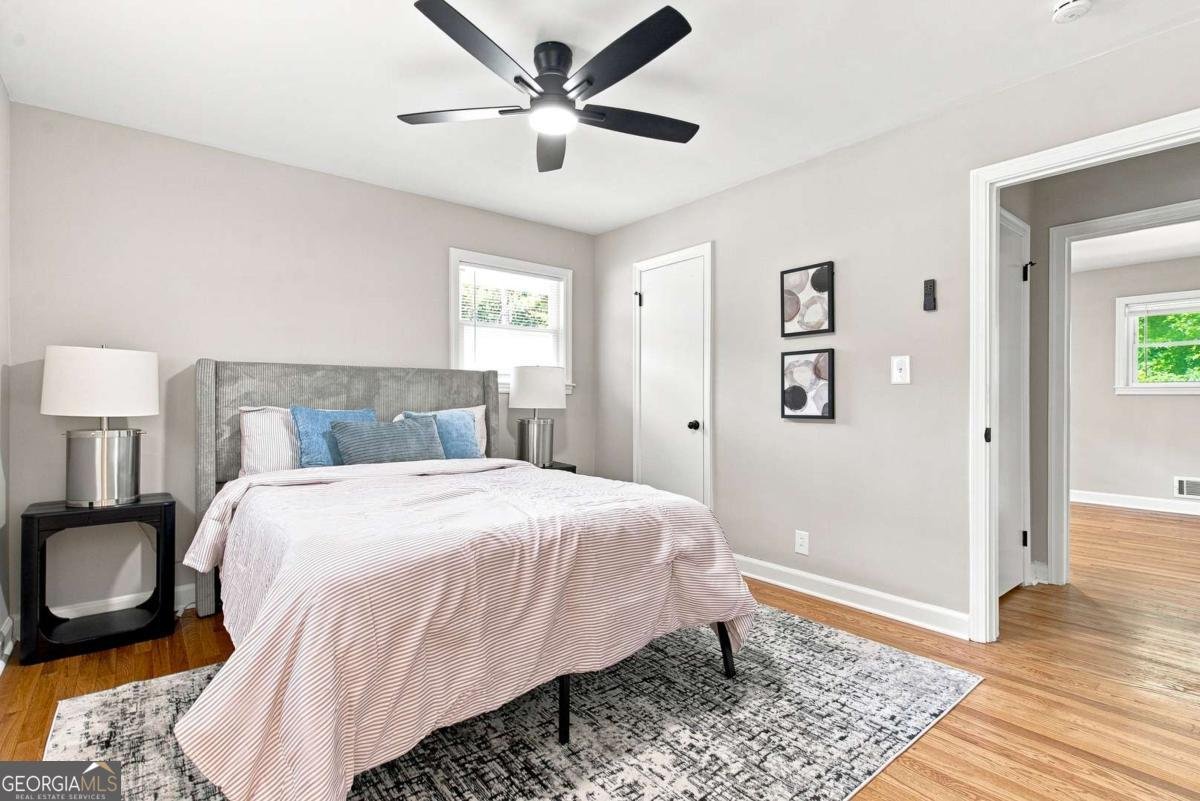 2167 Cloverdale Drive Atlanta - Photo 18