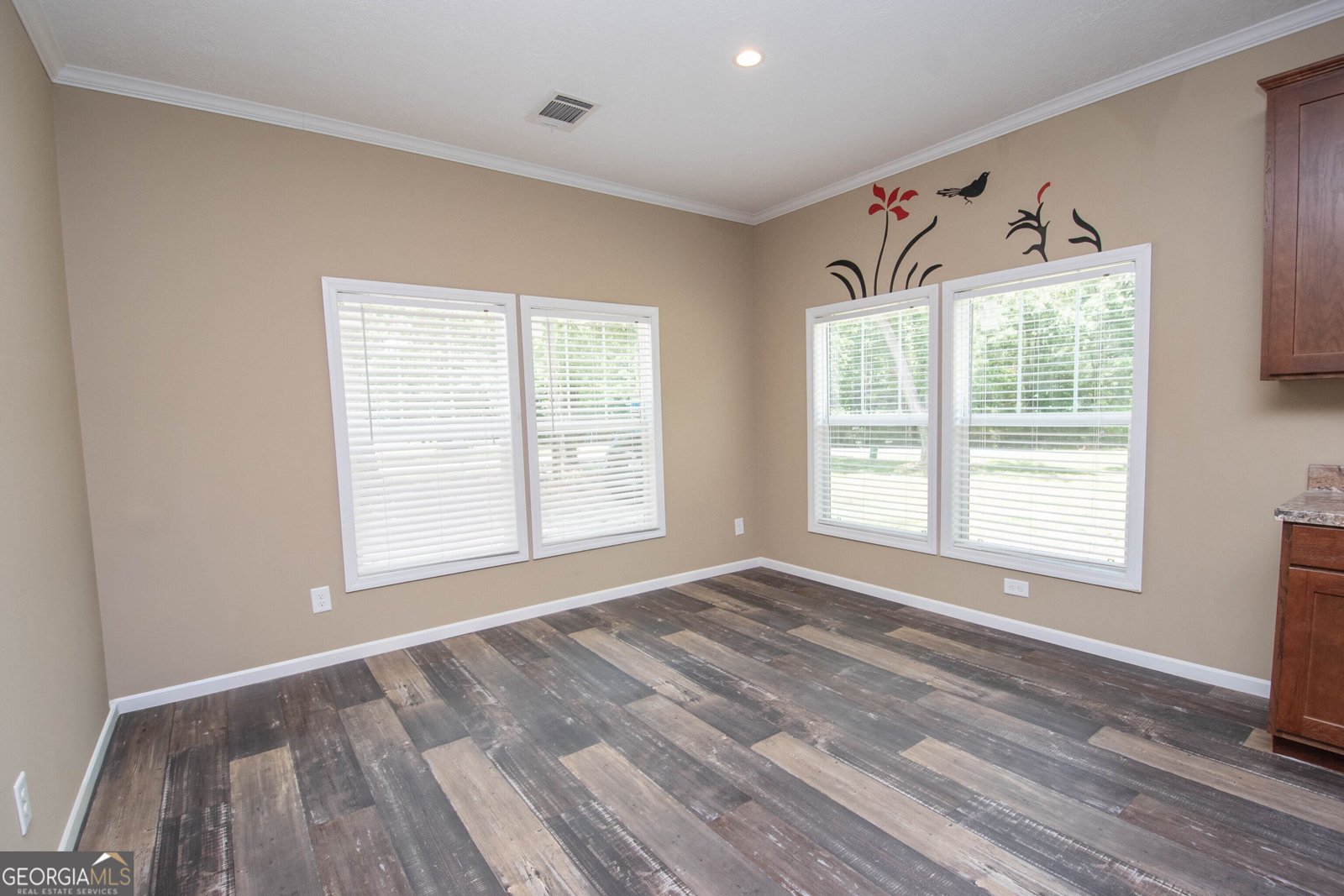 196 Dogwood Lane Woodbury - Photo 12
