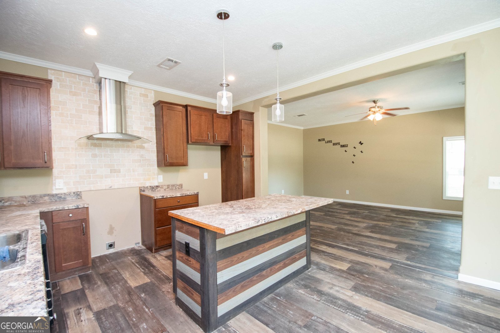 196 Dogwood Lane Woodbury - Photo 9