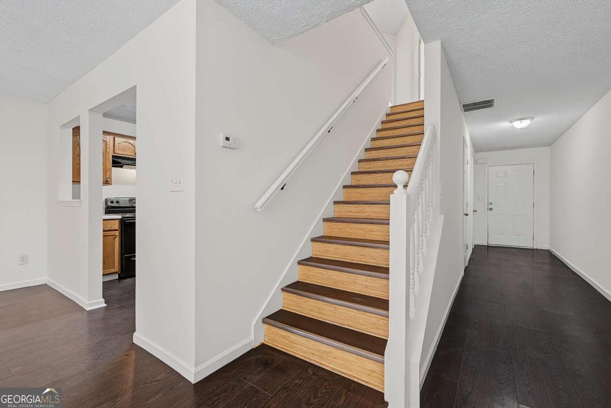 330 Parkway Road Union City - Photo 11