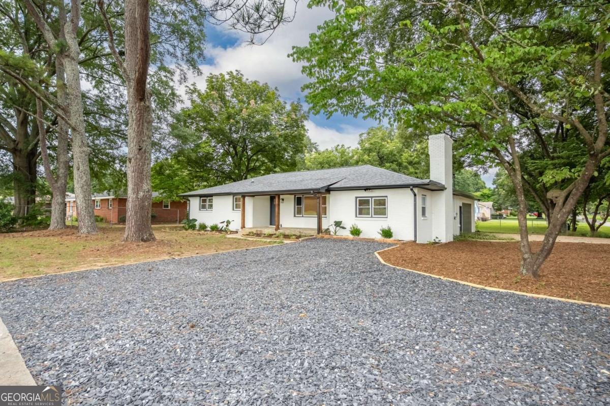 604 Mission Road Cartersville - main photo