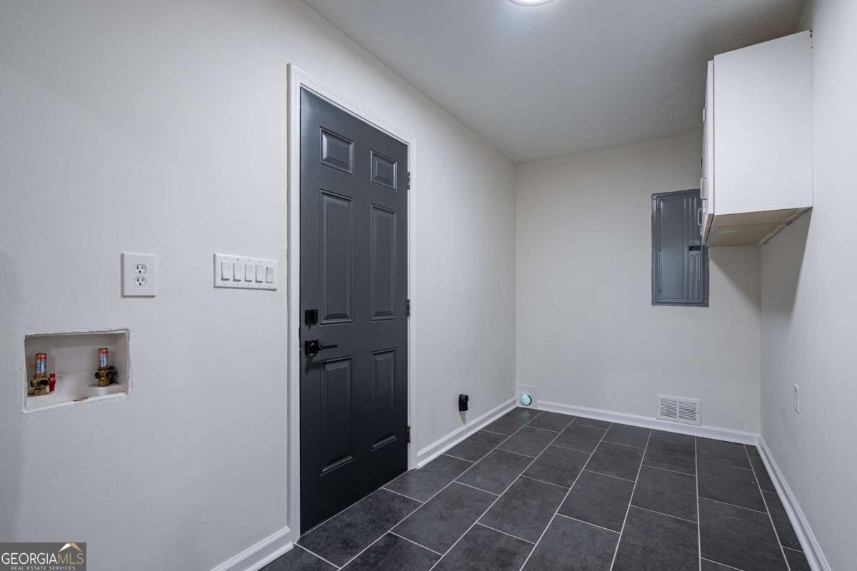 604 Mission Road Cartersville - Photo 12