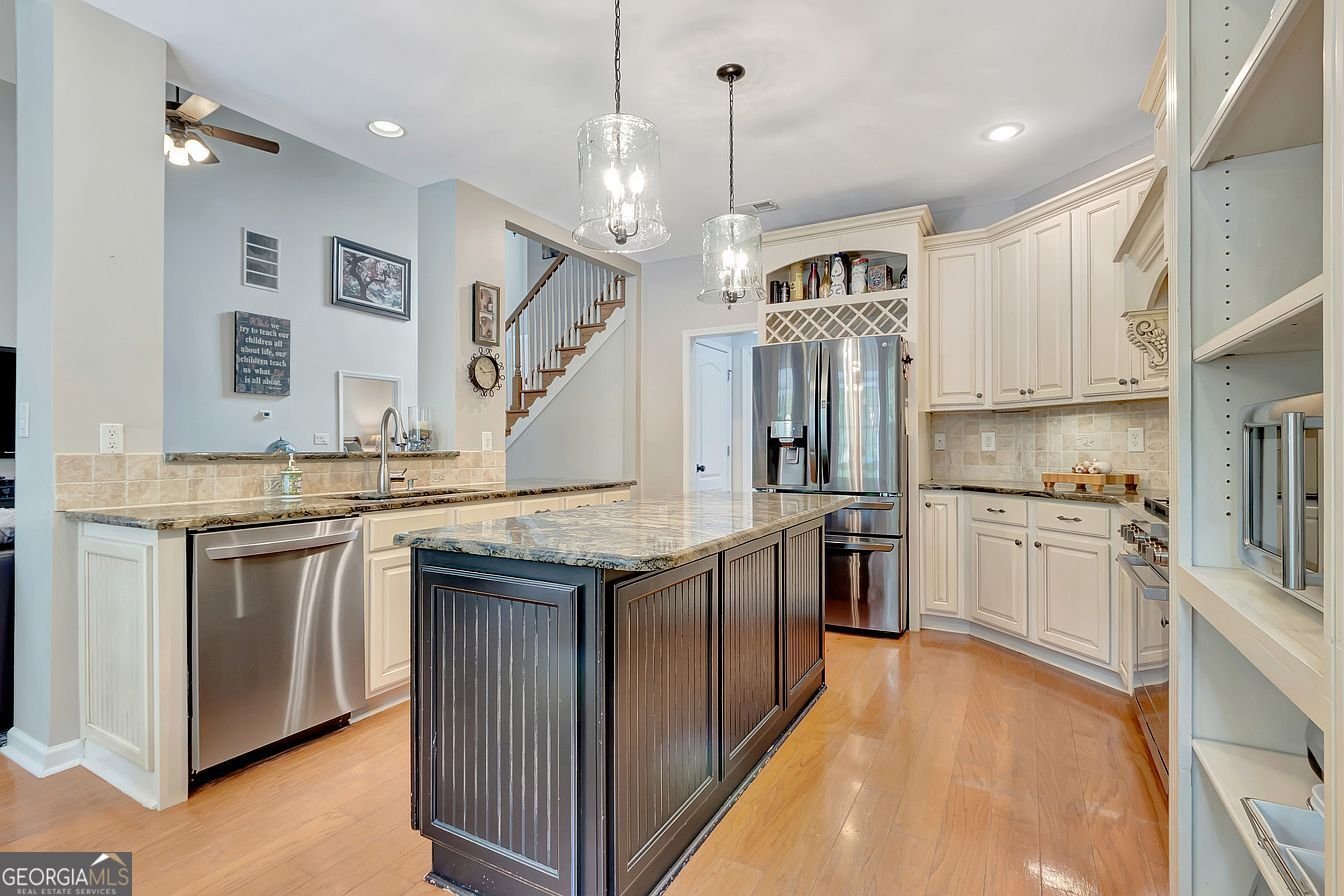 374 Persimmon Drive Sharpsburg - Photo 21