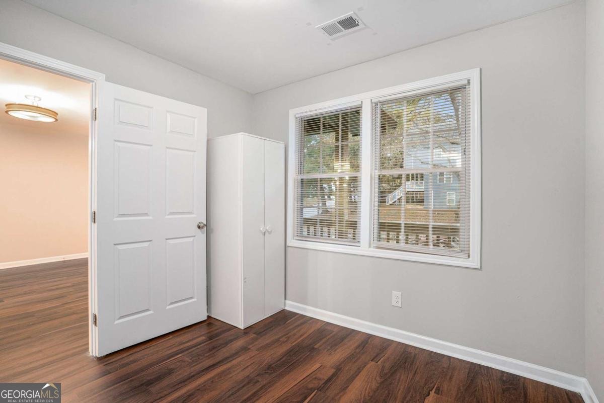 1643 Mary George Avenue Atlanta - Photo 9