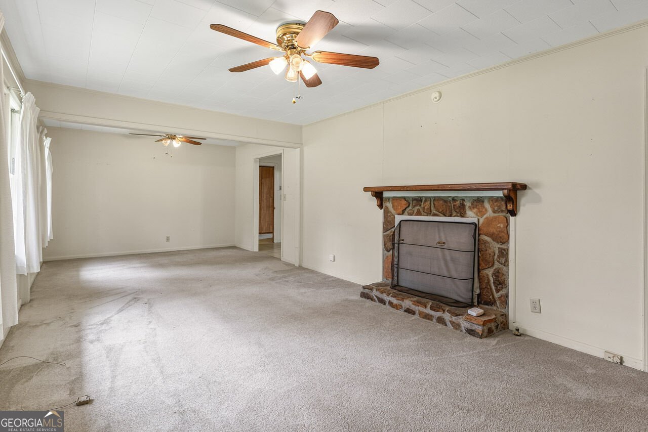 2069 Elmwood Circle Snellville - Photo 13