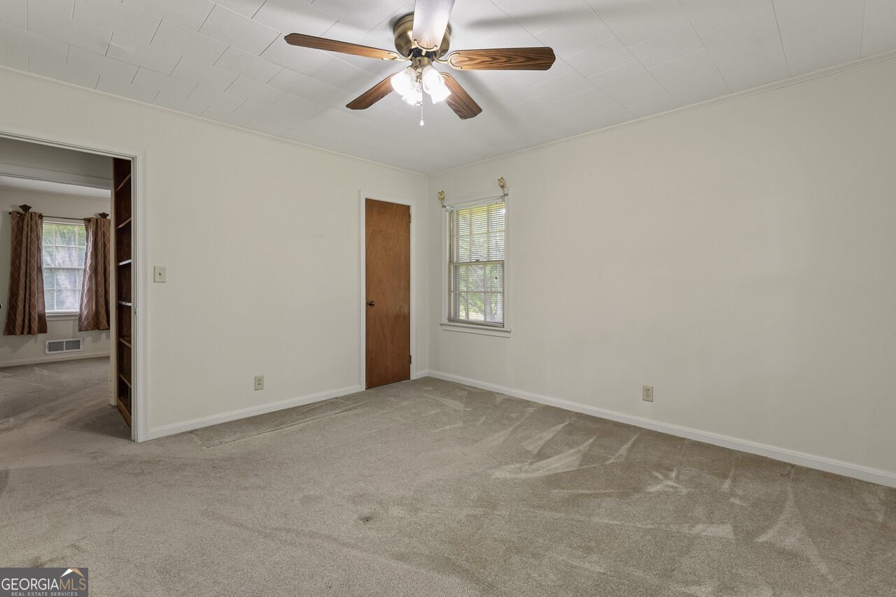2069 Elmwood Circle Snellville - Photo 18