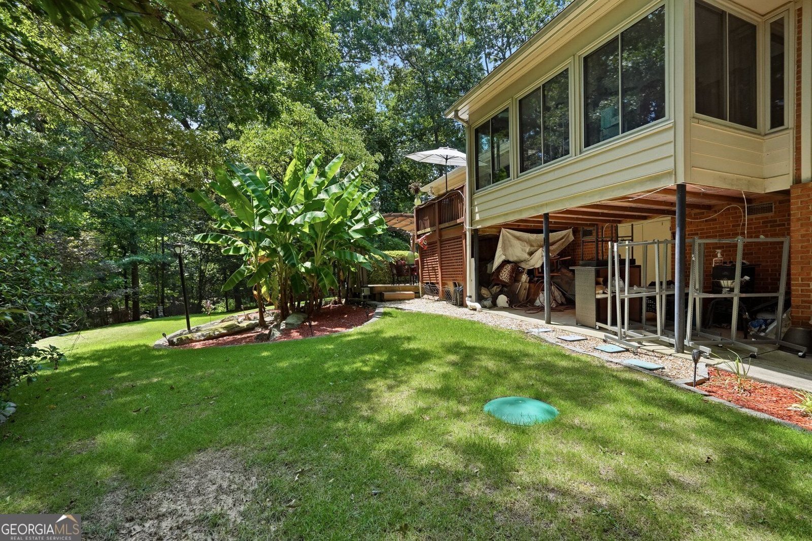 5027 Castlewood Drive Lilburn - Photo 30