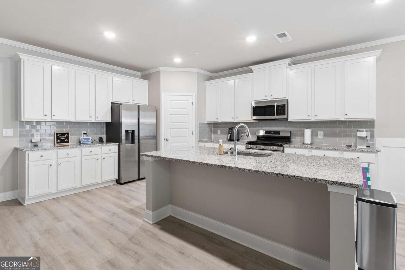 205 Yellowwood Way Woodstock - Photo 8