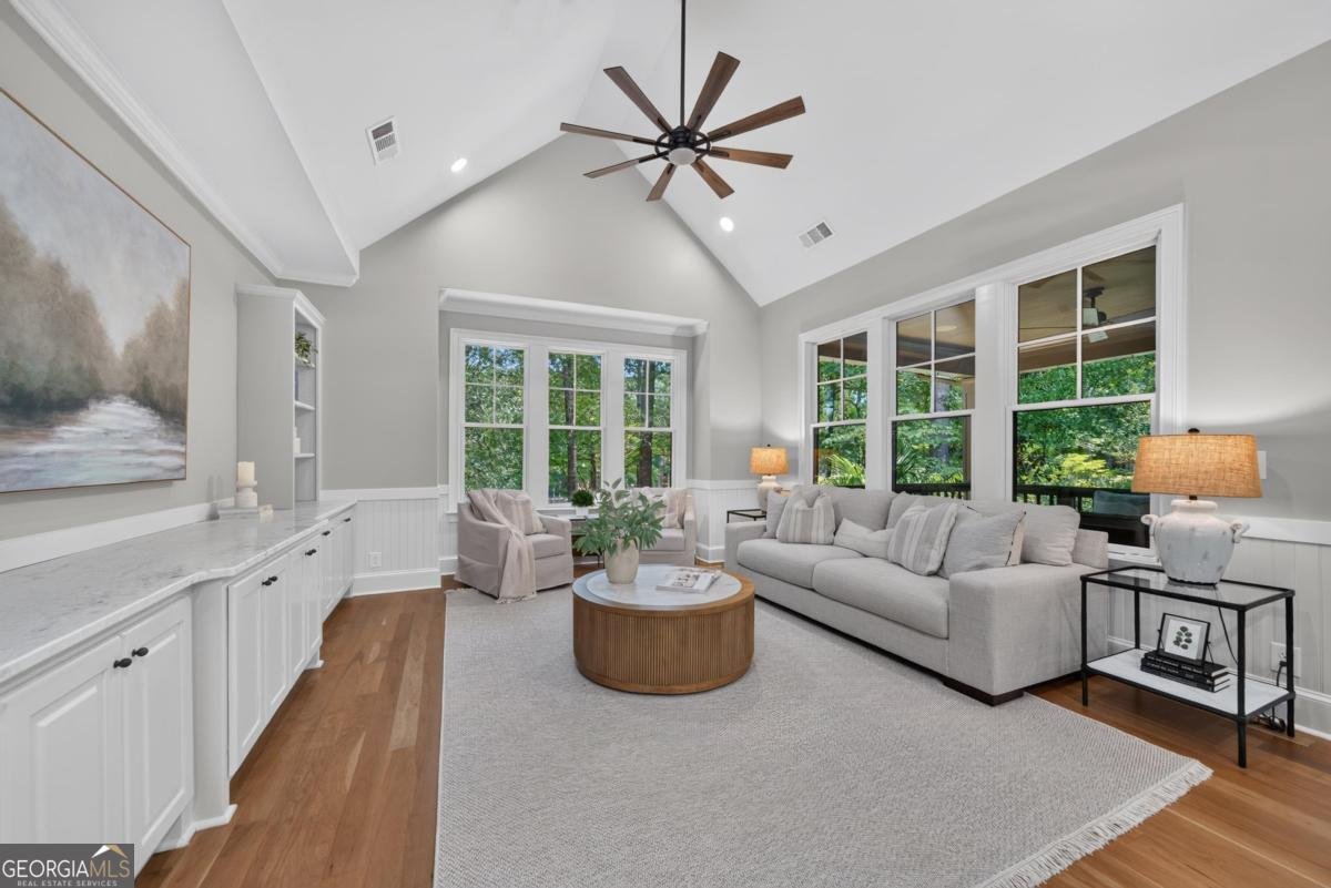 1091 Lockets Trail Greensboro - Photo 16