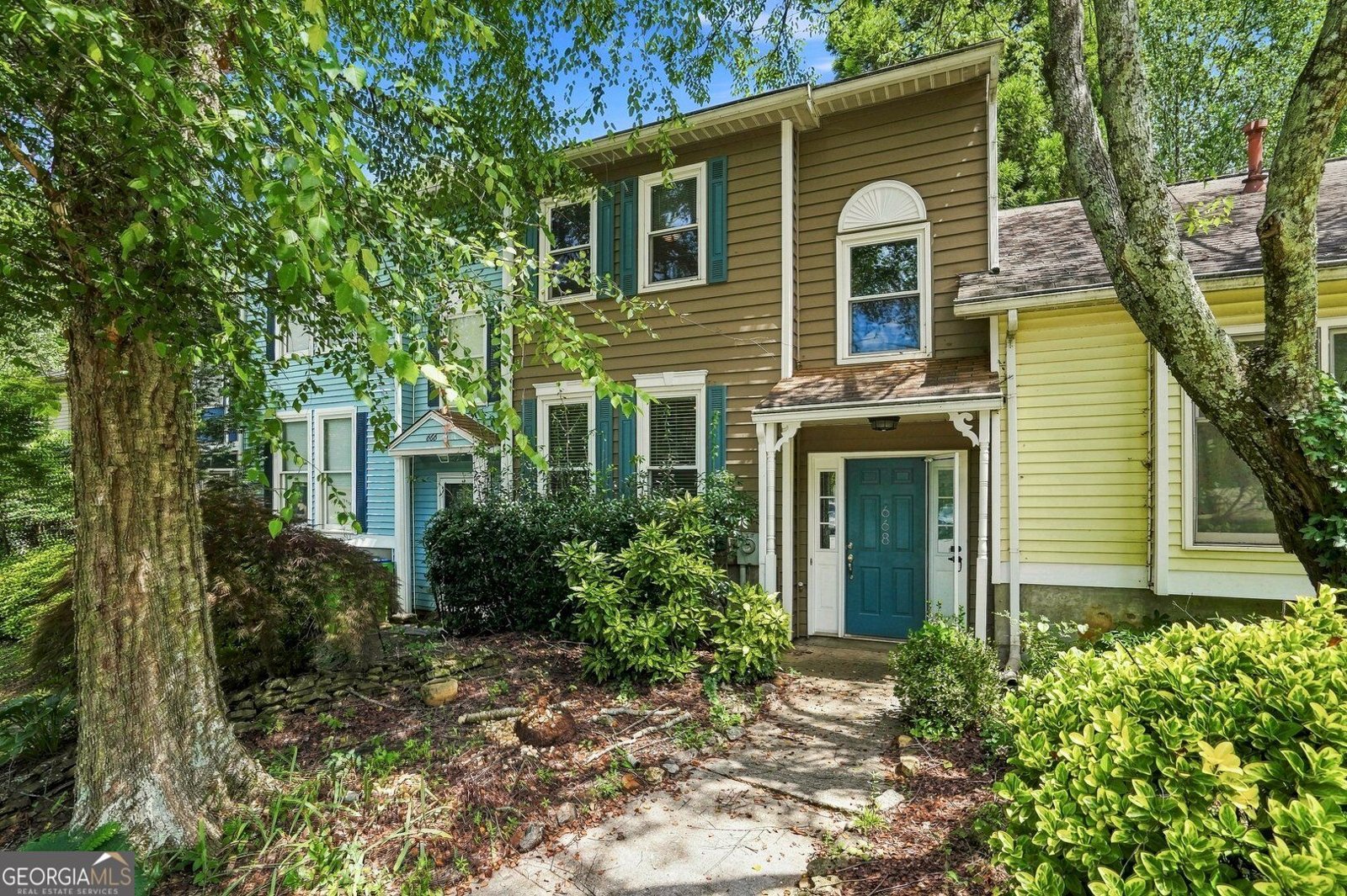 688 Stratford Green Avondale Est - main photo