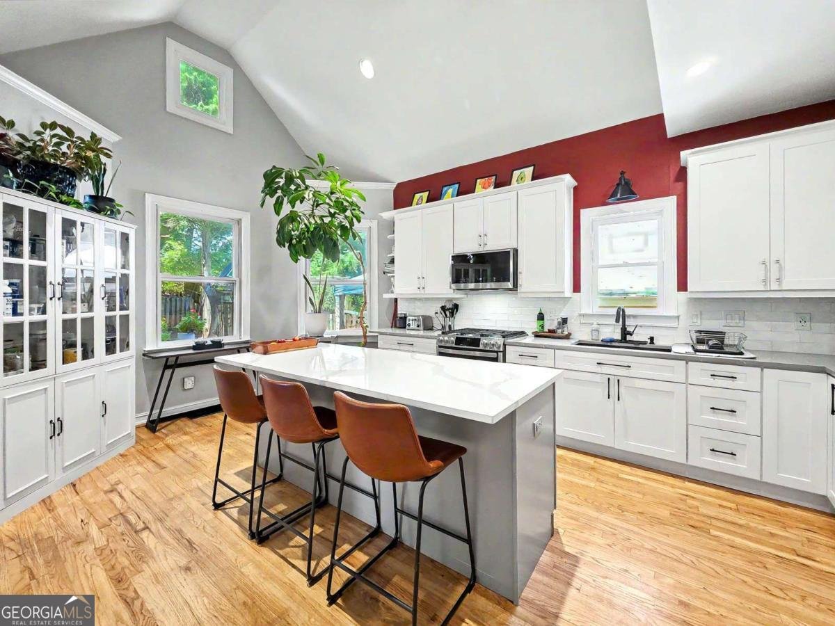 324 Brooks Avenue Atlanta - Photo 9