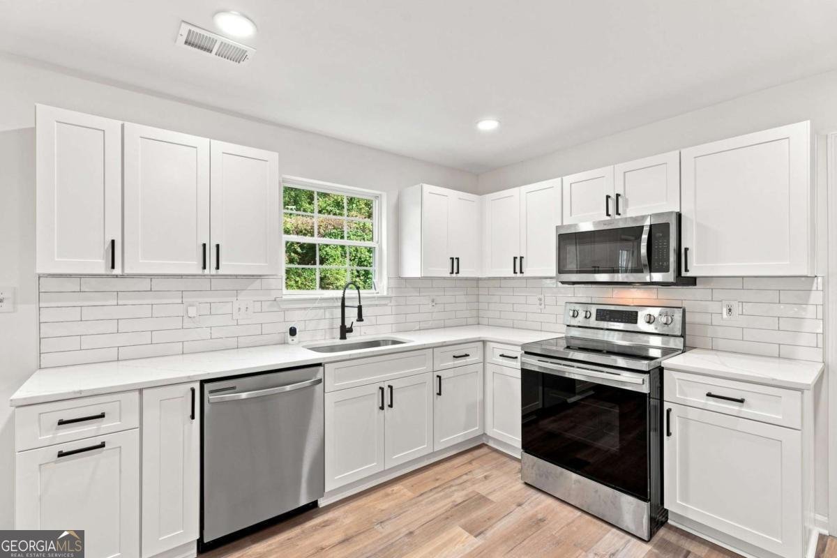 5845 Amerson Lane Ellenwood - Photo 14
