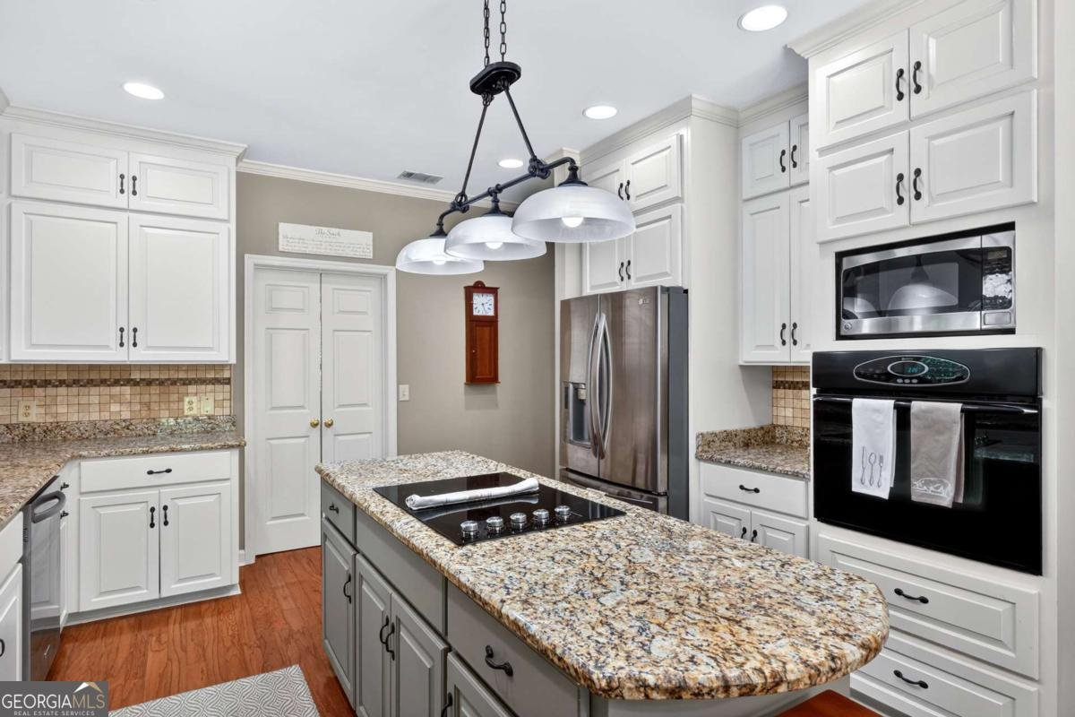 477 Buckland Hall Road Richmond Hill - Photo 15