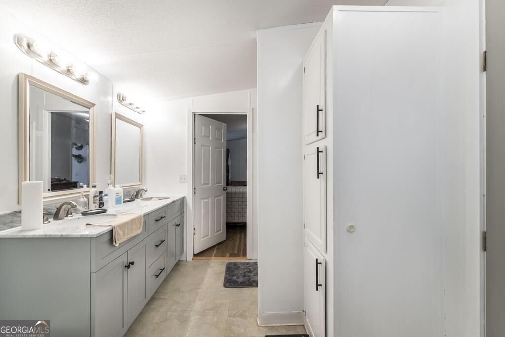 309 Centennial Drive Byron - Photo 24