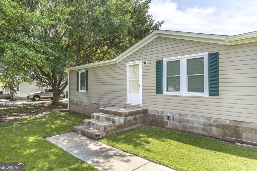 309 Centennial Drive Byron - Photo 6