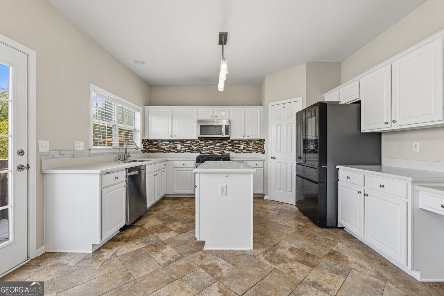 2628 Myrtlewood Lane Kennesaw - Photo 11
