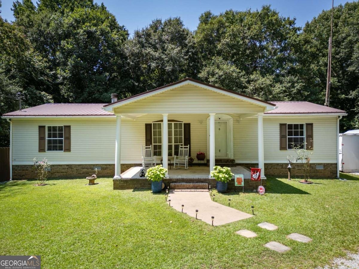 1425 Shiloh Fort Lamar Road Danielsville - main photo
