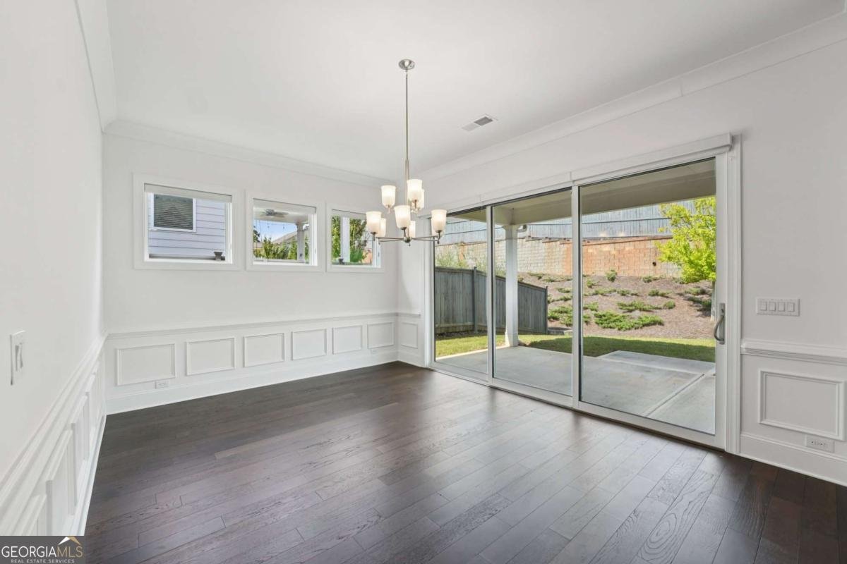 716 Elizabeth Trail Woodstock - Photo 13