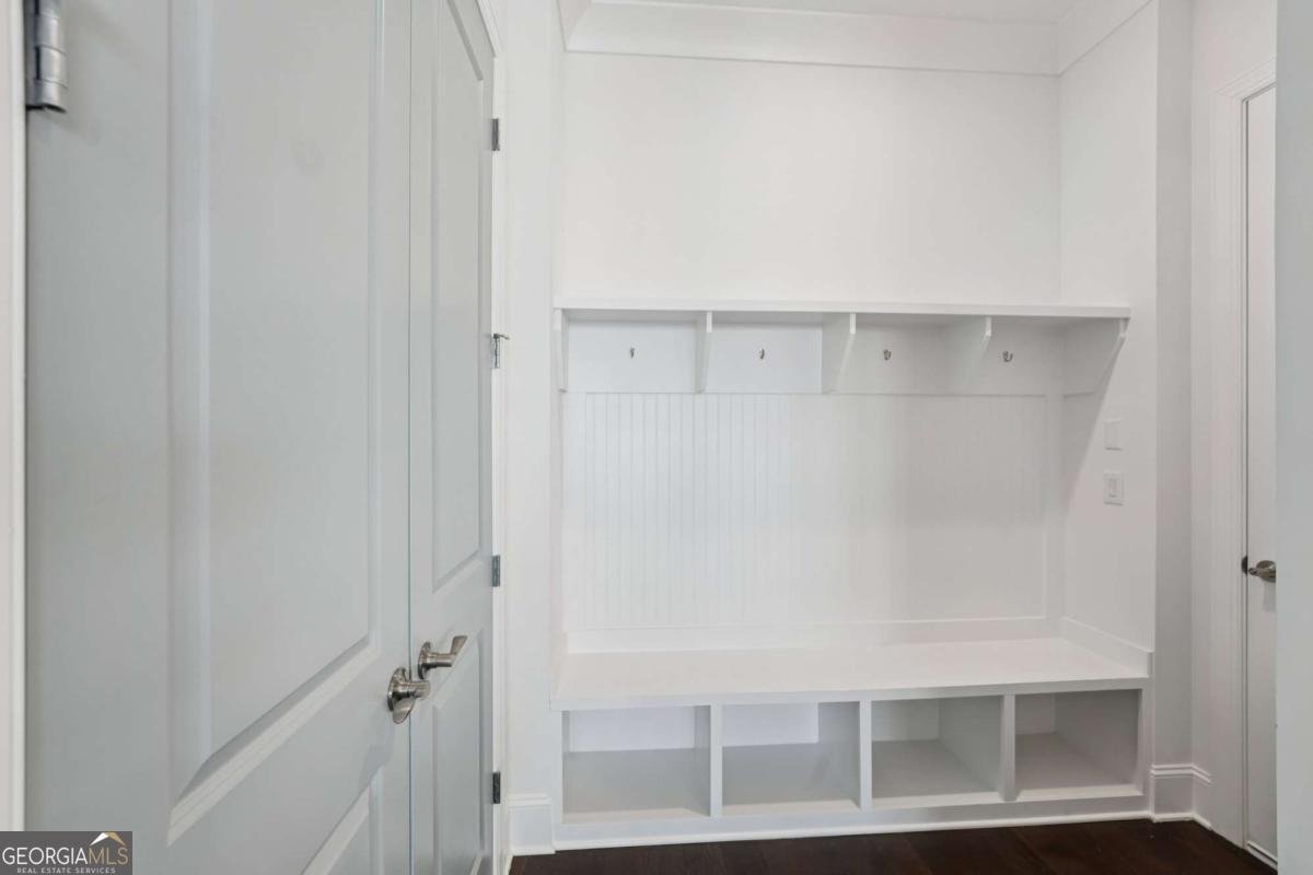 716 Elizabeth Trail Woodstock - Photo 24