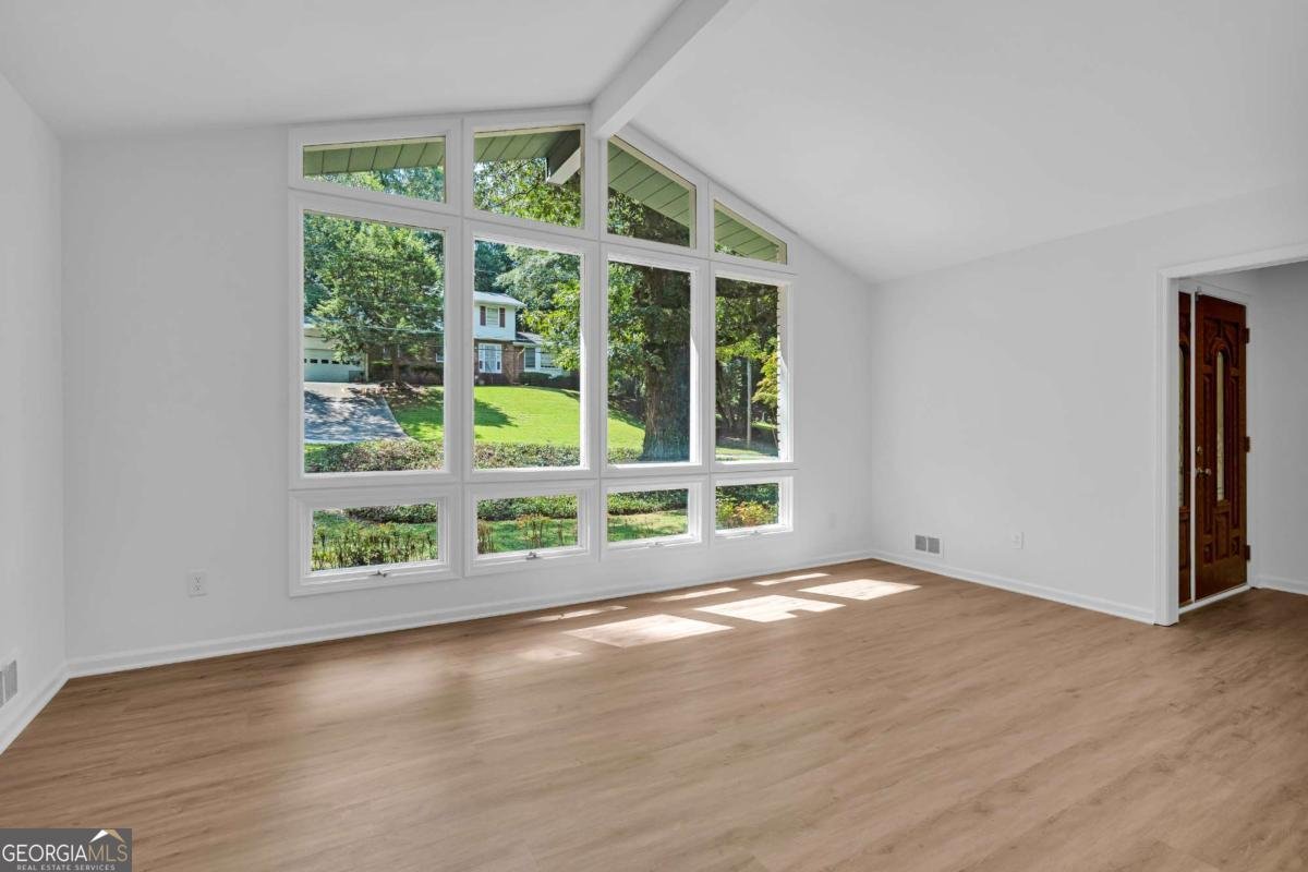 982 Yemassee Trail Stone Mountain - Photo 9