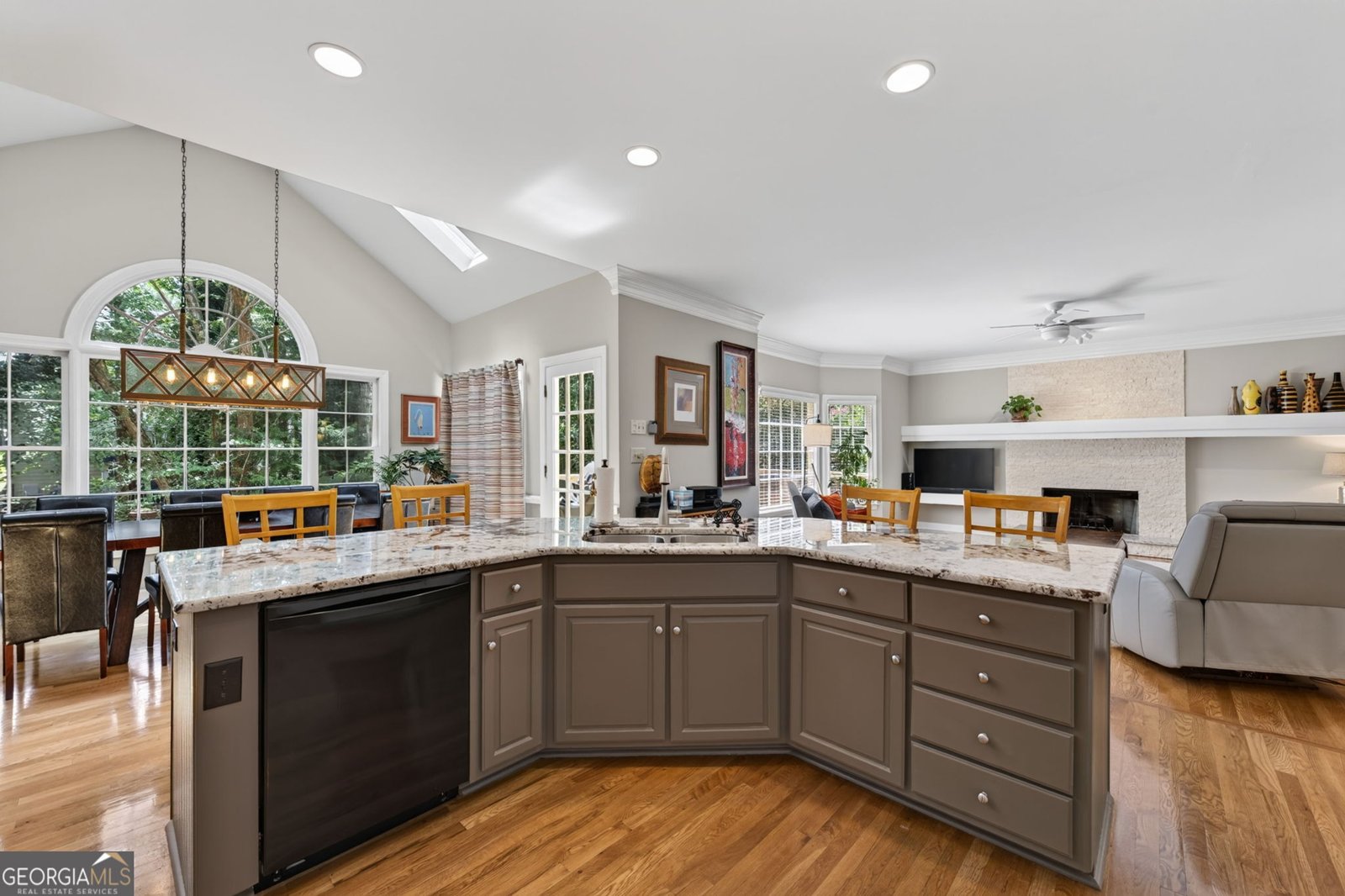 5535 Grove Point Road Johns Creek - Photo 19