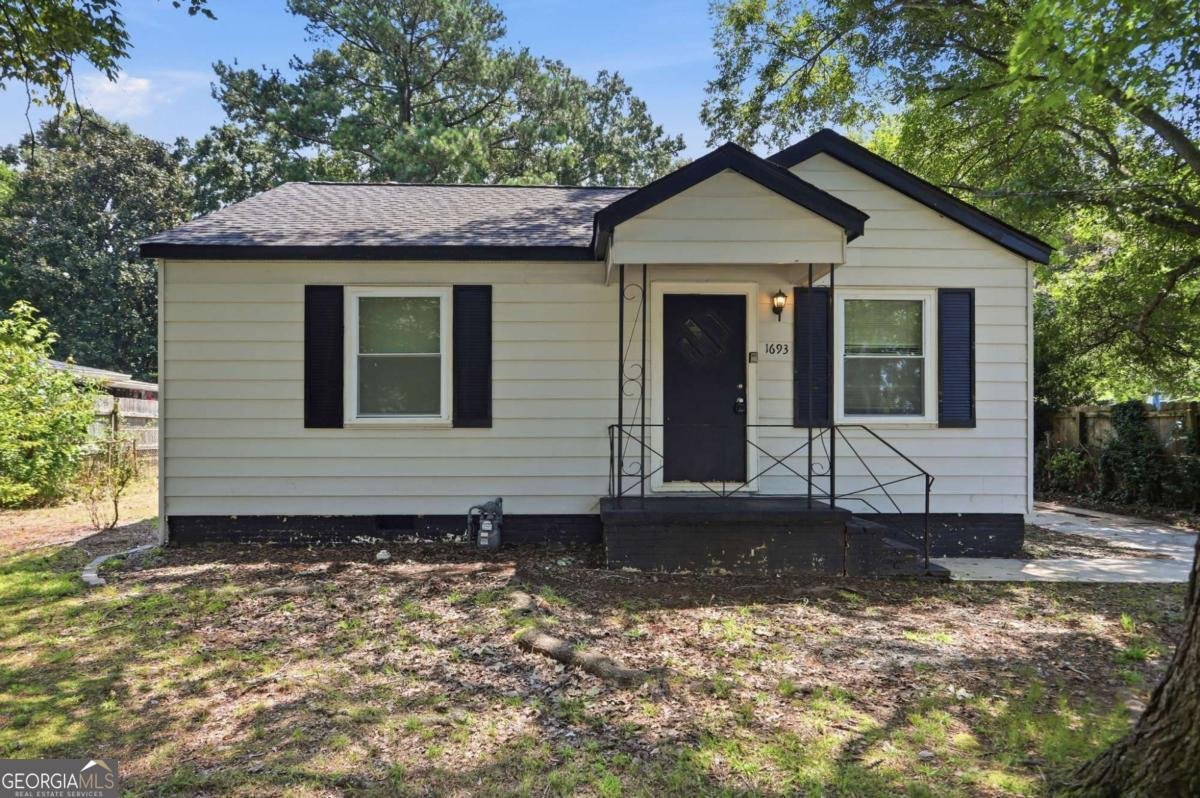 1693 Concord Drive Marietta - main photo