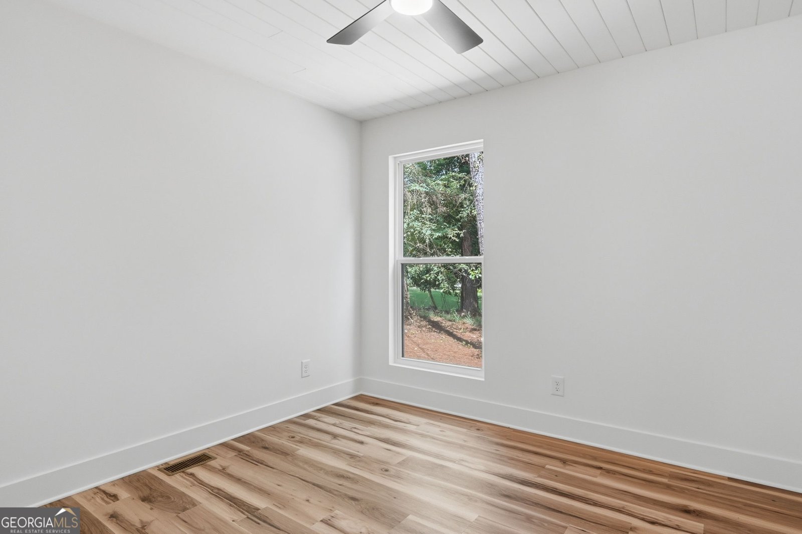 400 Cottonwood Drive Woodstock - Photo 33