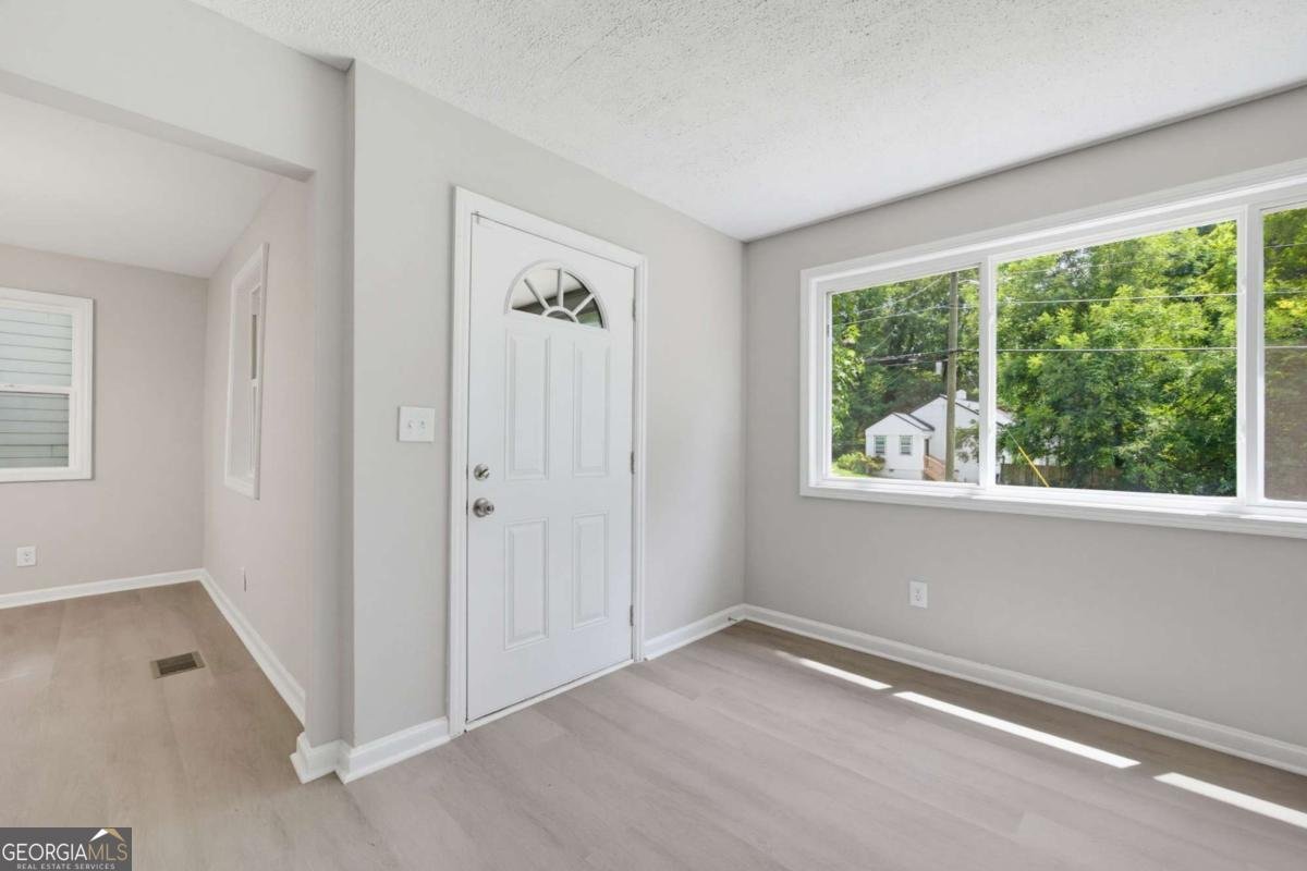 1815 Venetian Drive Atlanta - Photo 8
