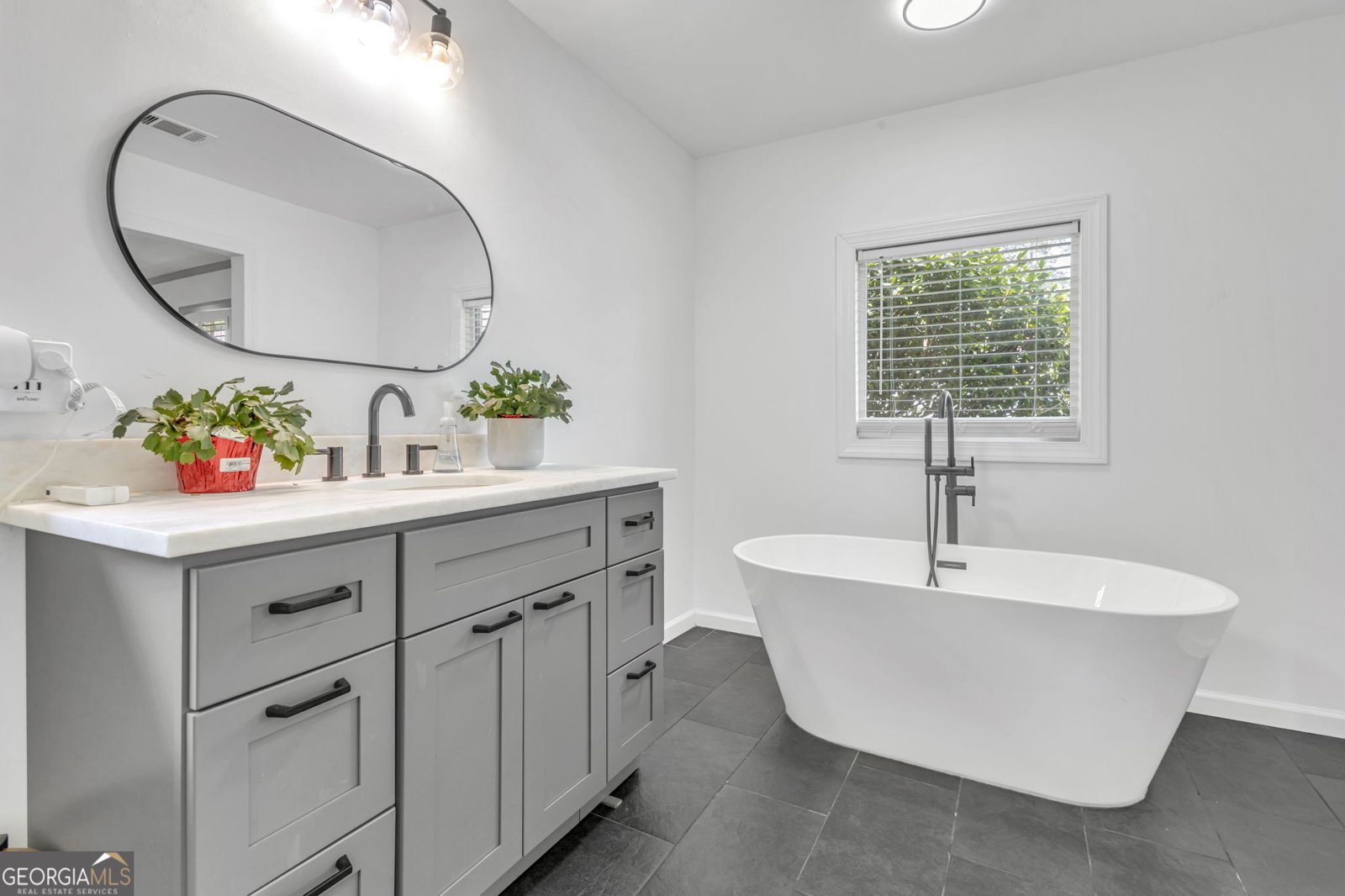 8671 Lake Forrest Drive Douglasville - Photo 18
