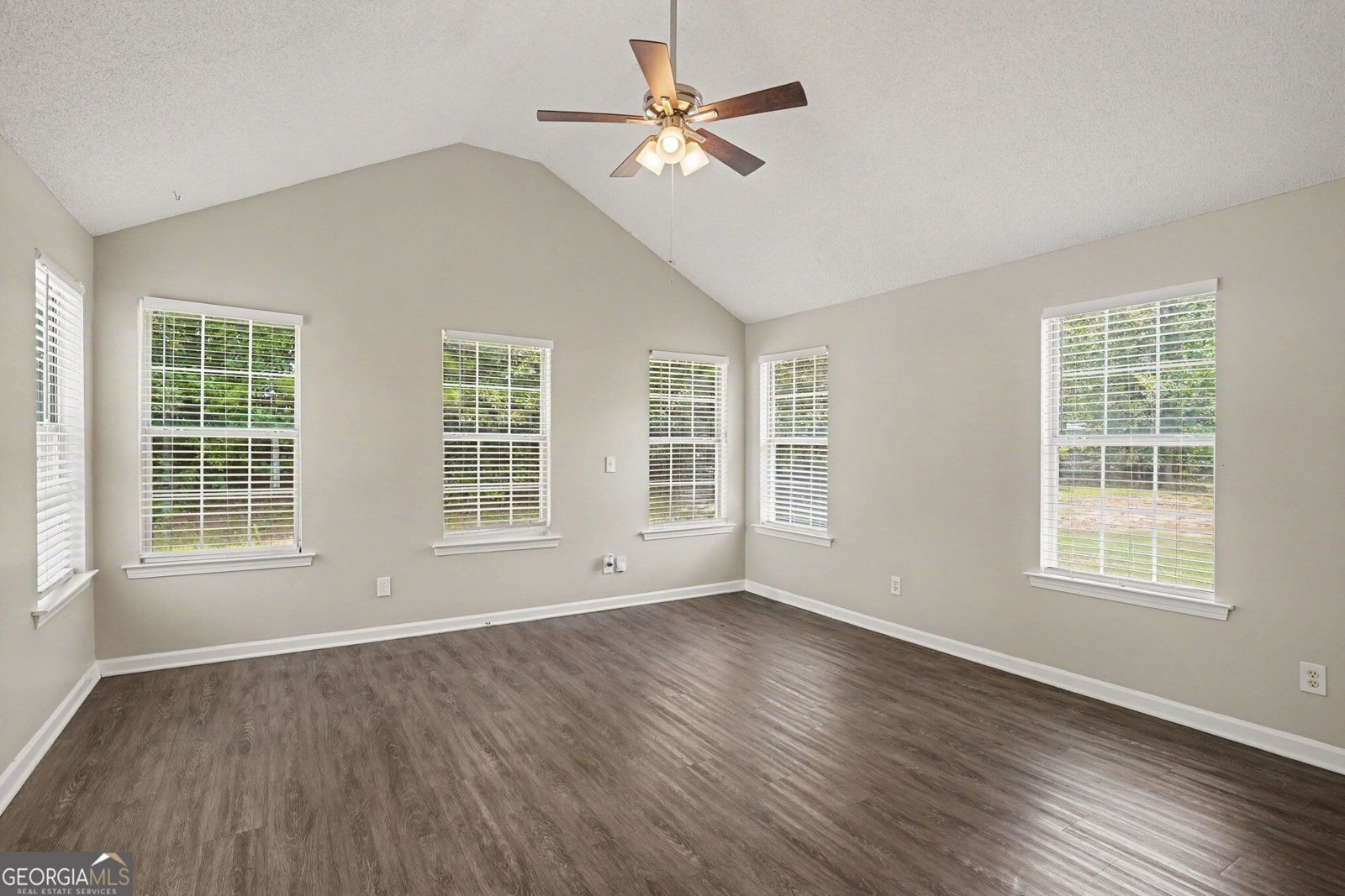 722 Rosewood Circle Jonesboro - Photo 17