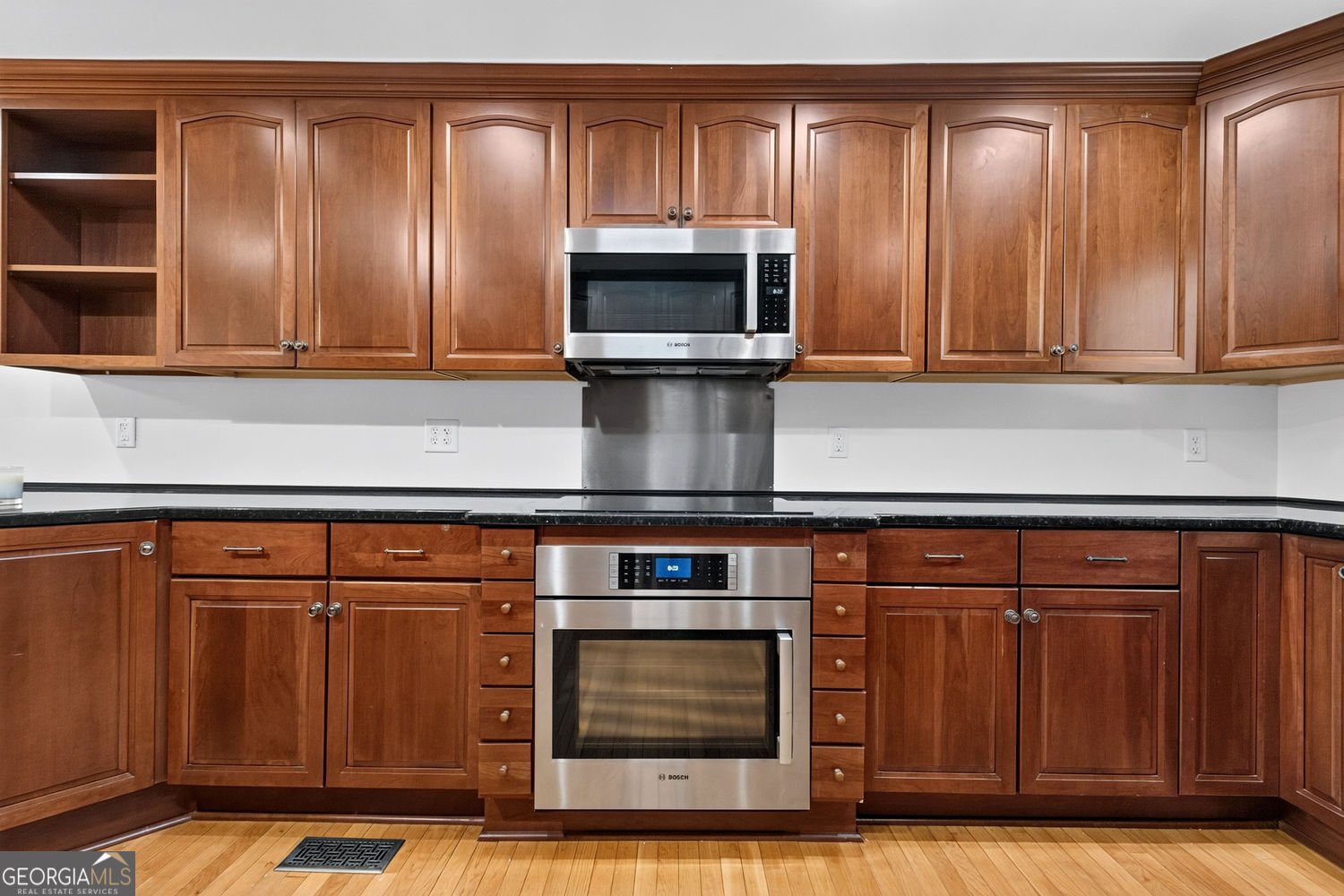 415 Forest Hills Drive Sandy Springs - Photo 12
