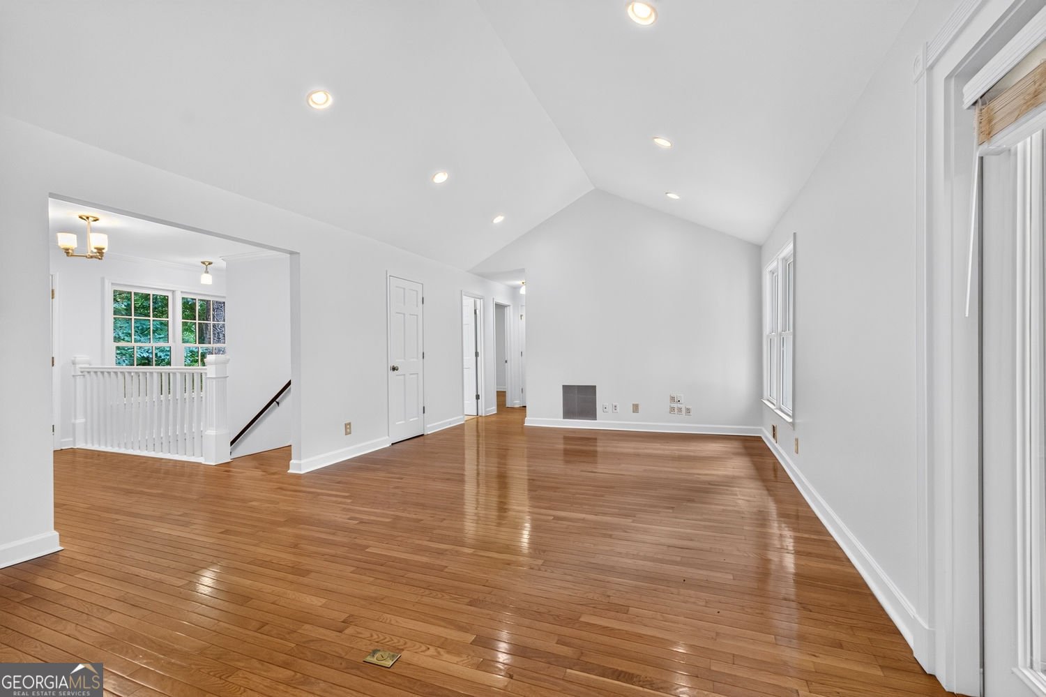 415 Forest Hills Drive Sandy Springs - Photo 15