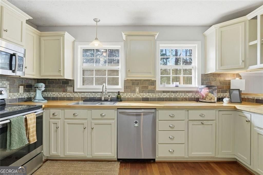 4766 McKee Court mableton - Photo 11