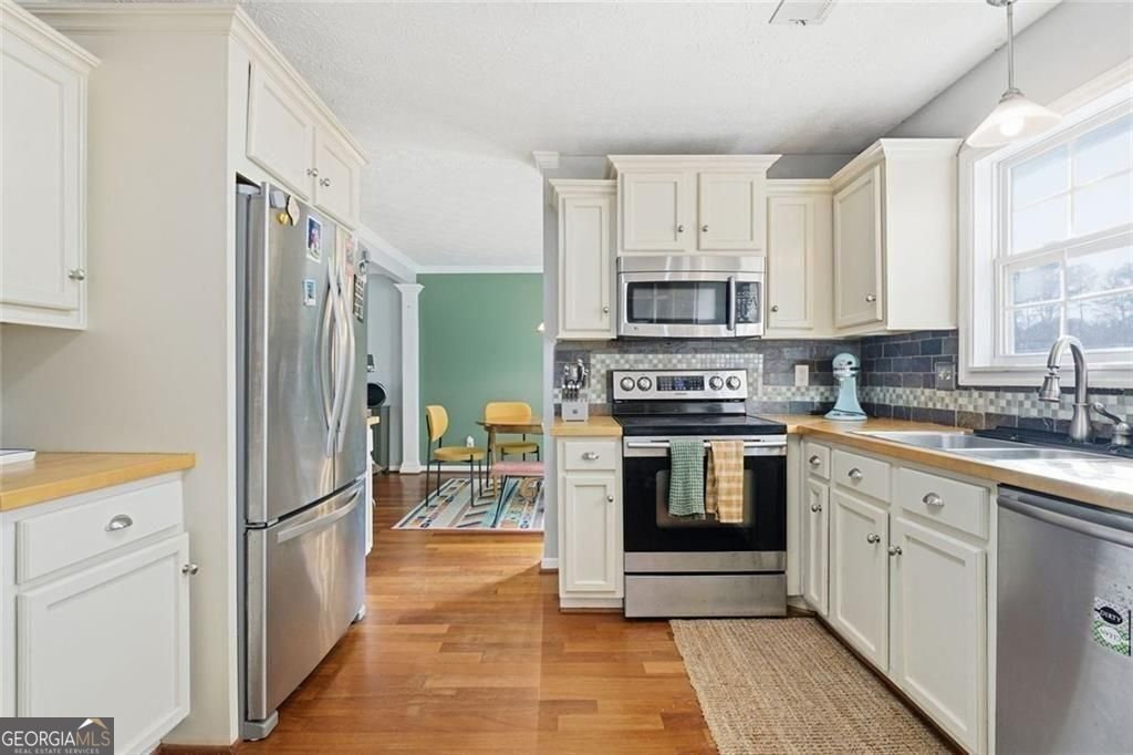 4766 McKee Court mableton - Photo 13