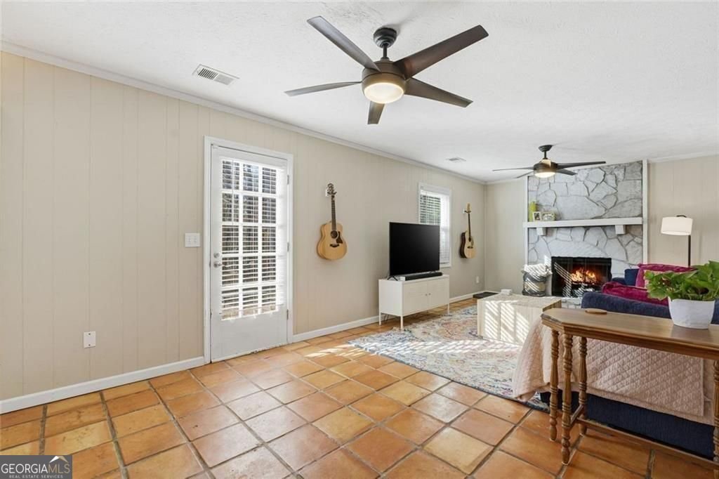 4766 McKee Court mableton - Photo 15