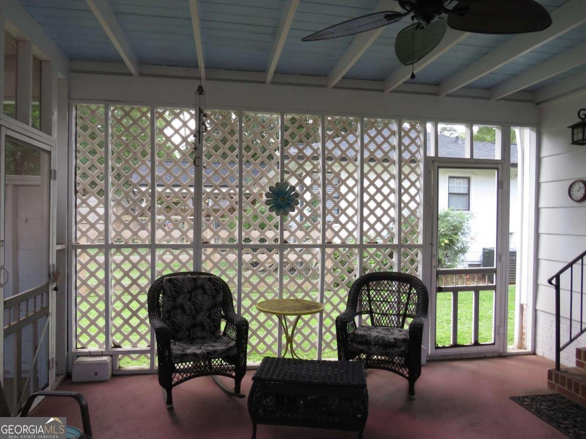 318 College Street Cedartown - Photo 7