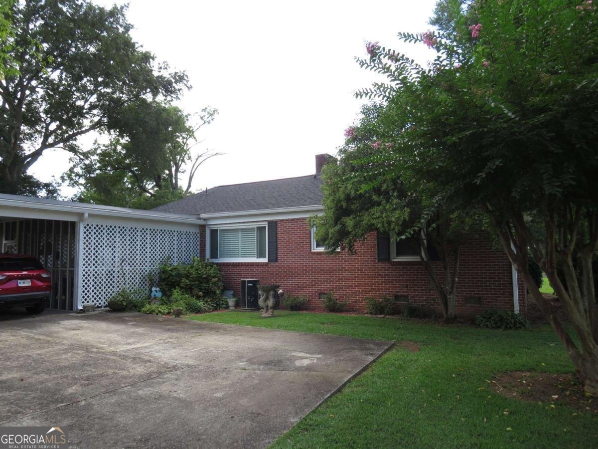 318 College Street Cedartown - Photo 8
