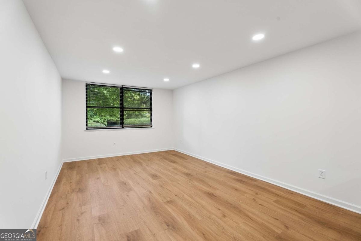2965 Pharr Court South Atlanta - Photo 11
