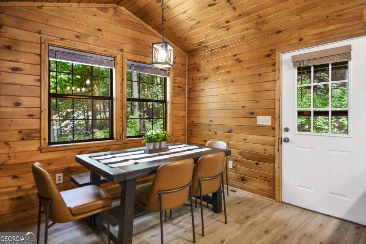 136 Fox Run Drive Blue Ridge - Photo 11