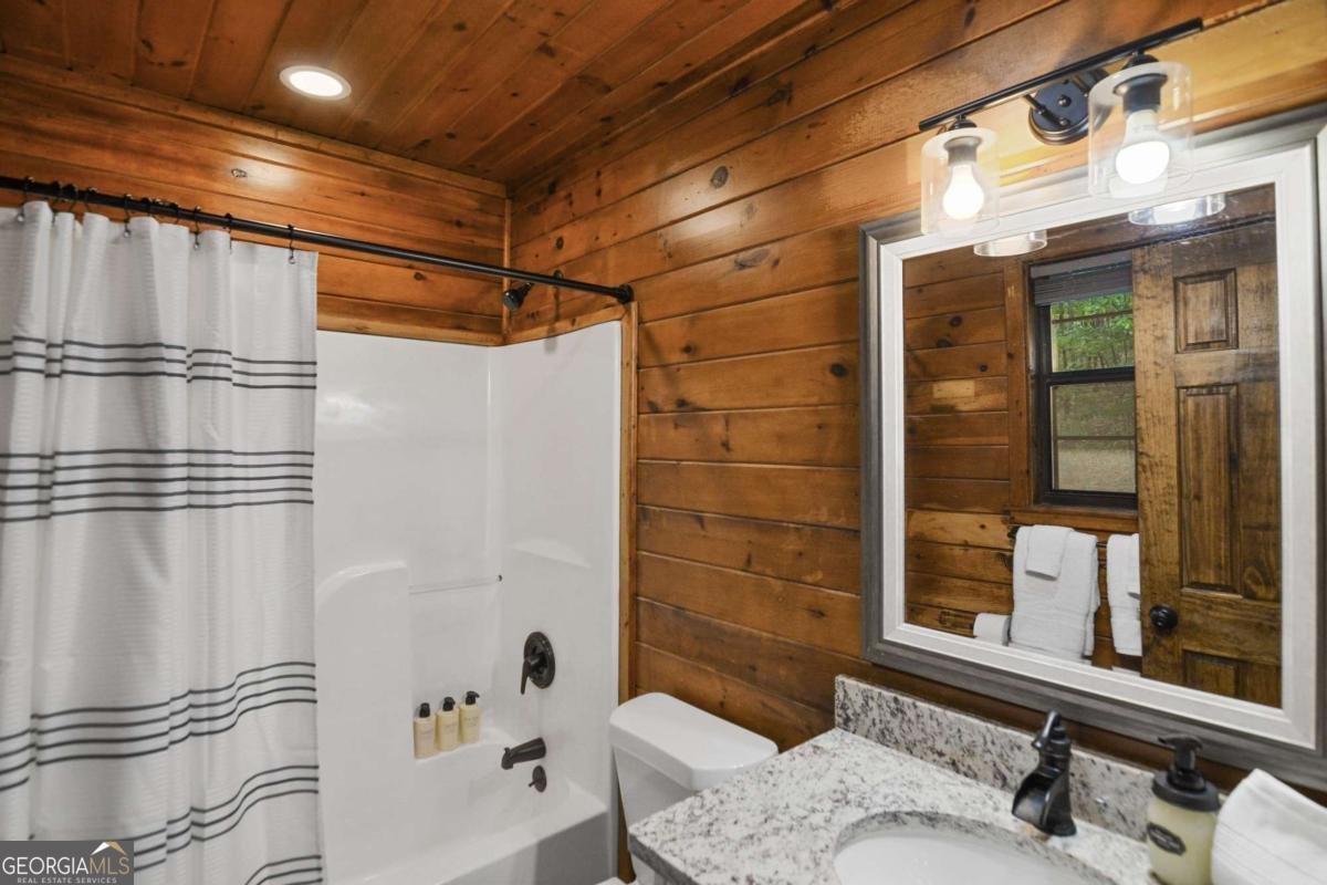 136 Fox Run Drive Blue Ridge - Photo 14