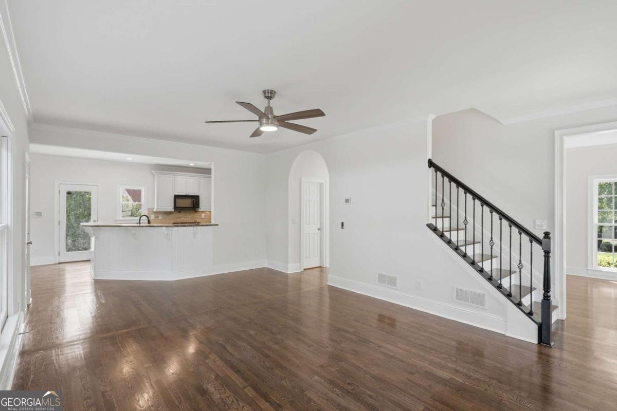 4954 Dovecote Trail Suwanee - Photo 8