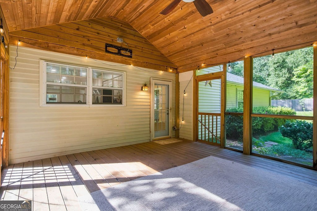 3617 Parkside CT Courts Peachtree Corners - Photo 11